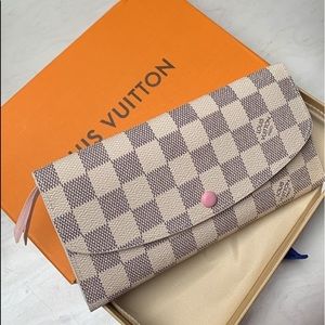 Lv snap wallet